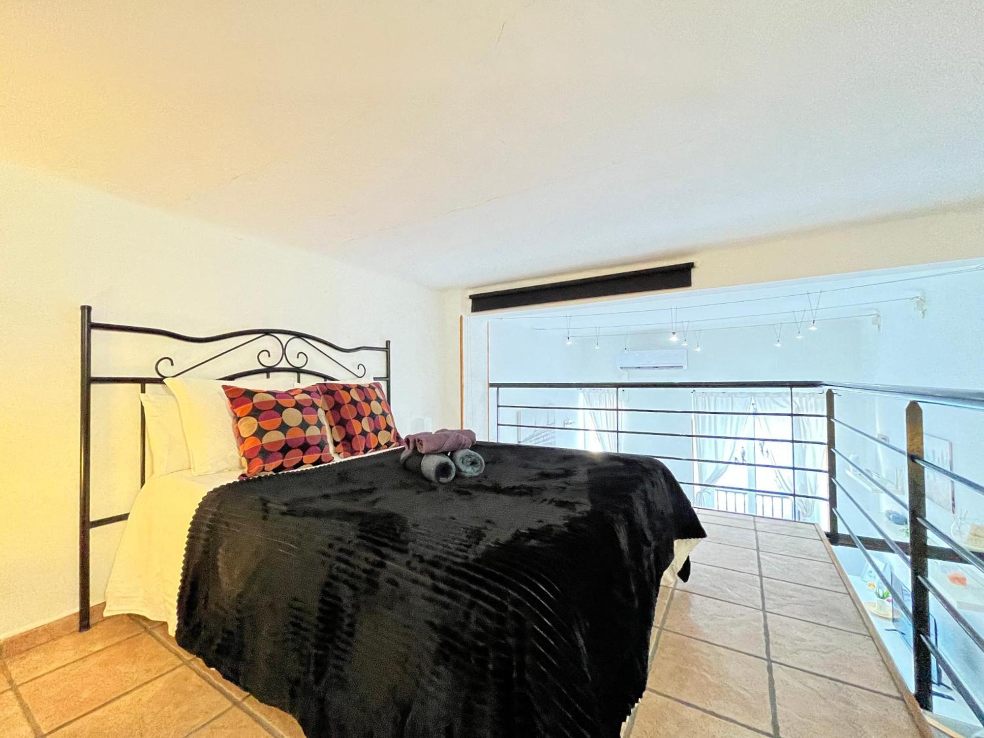 Loft Plaza Mayor 2 Temporal Madrid Luaran gambar